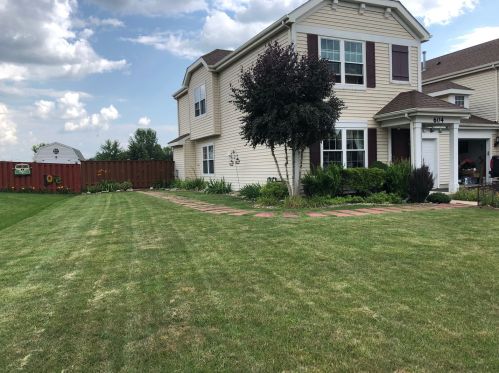 604 Fair Ln, Minooka, IL 60447-8824