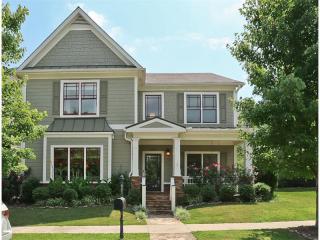 1689 Barfield Run, Atlanta, GA 30318-2778