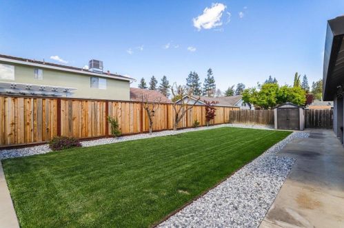 2665 Hawkeye Ave, Turlock CA  95380-2950 exterior