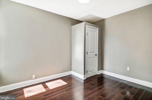 6142 Larchwood Ave, Philadelphia PA 19143-1006 exterior