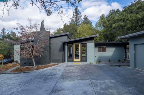 34 Moraga Via, Orinda, CA 94563-3511
