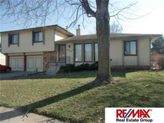 807 Galway Cir, Omaha, NE 68046-2105