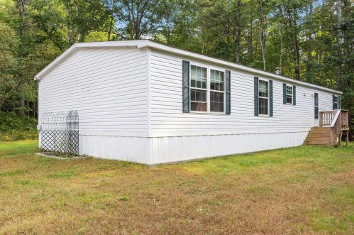 370 River Rd, Chichester, NH 03234-4223