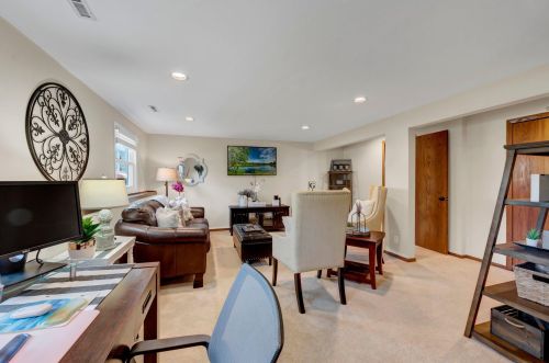 15391 Drexel Way, Saint Paul MN  55124-6834 exterior