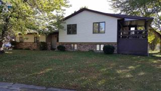 445 Avon Ct, Cleveland, IL 61241-9643