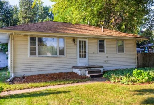 50 Northview Dr, Waukee, IA 50263-9769