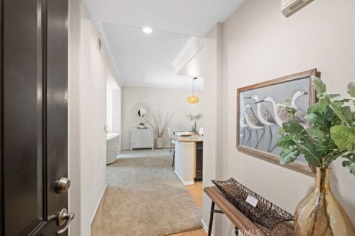 2349 Watermarke Pl, Irvine, CA 92612-7695