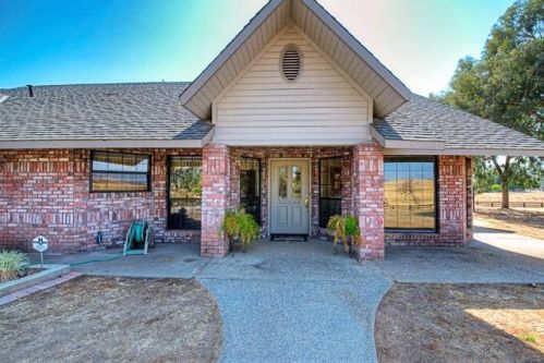 11419 Fowler Ave, Clovis, CA 93619-9544