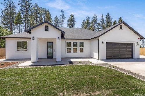 1830 Apple View Way, Paradise, CA 95969-2369
