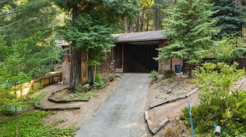 1859 Ponderosa Pl, Willits, CA 95490-9482