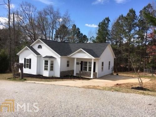 22 Tabitha Page Ln, Toccoa, GA 30577-9745