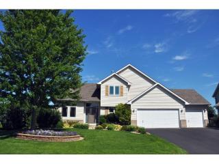 1555 Windsor Dr, Prior Lake, MN 55379-8083