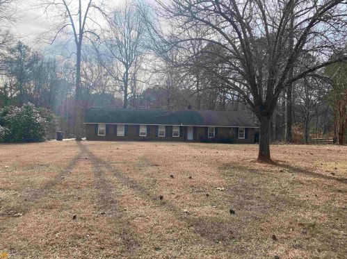 680 Mason Dr, Porterdale, GA 30014-4020