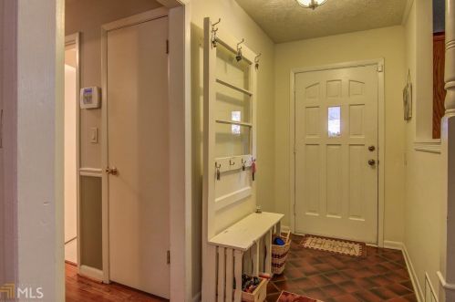 1032 Mccalla St, Conyers, GA 30012-4524