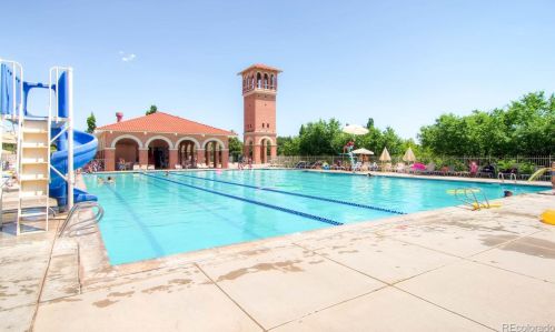 5756 Danube Cir, Aurora CO 80015-5148 exterior