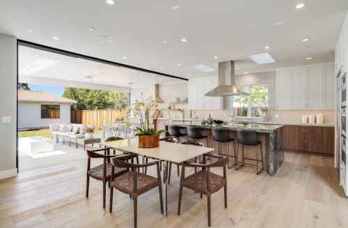 77 Lyell St, Los Altos, CA 94022-3915