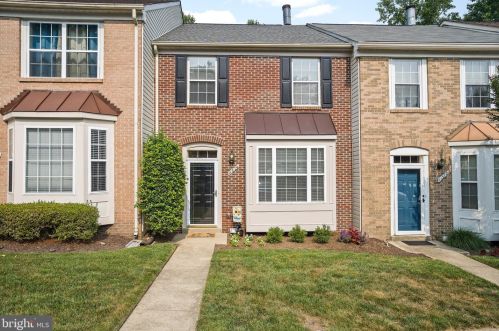 11374 Aegean Ter, Woodbridge, VA 22192-7102