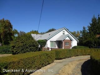 1925 Grant Ave, Corvallis OR  97330-2518 exterior