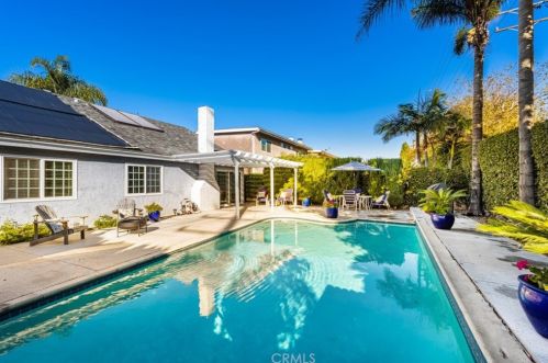 7820 Woodsboro Ave, Anaheim CA  92807-2434 exterior