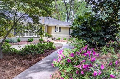 1243 Moores Mill Rd, Atlanta GA  30327-1429 exterior