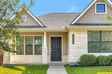 2039 Autumn Lake Dr, Bryan TX  77807-5112 exterior
