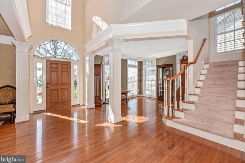 7 Farmstead Pl, Middletown MD  21769-7742 exterior