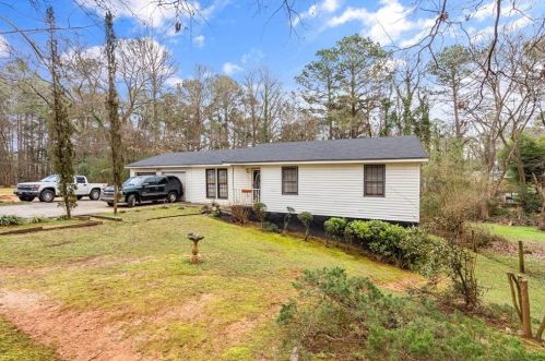 531 Bolton Rd, Atlanta, GA 30331-3514