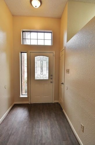 929 Simon Dr, Cedar Hill TX  75104-7203 exterior