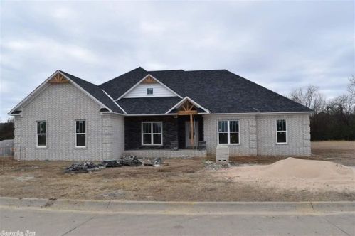 17 Duncan Ln, Vilonia, AR 72173-8047
