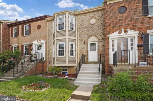 7836 Stovall Ct, Lorton, VA 22079-4330