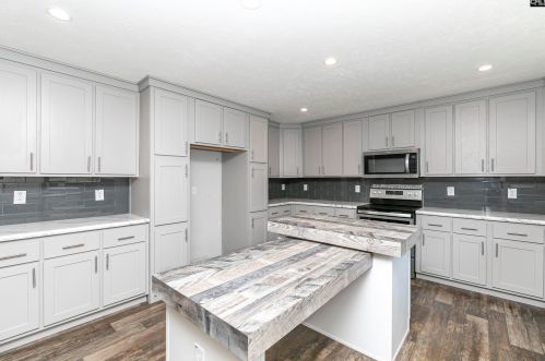 1964 Porter Cross Rd, Lugoff SC  29078-9093 exterior