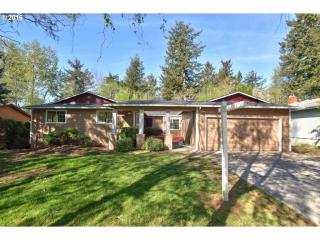 337 Scott Dr, Damascus, OR 97030