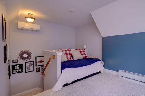 53 Crystal Ridge Dr, Ellington CT  06029-3052 exterior
