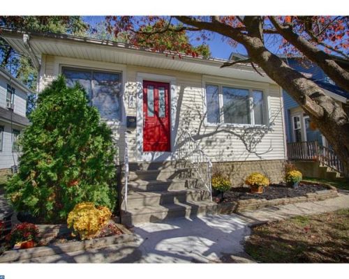 129 Woodland Ter, Camden, NJ 08107-1518