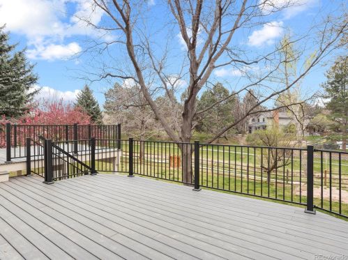 7557 Willow Cir, Englewood CO  80112-2761 exterior