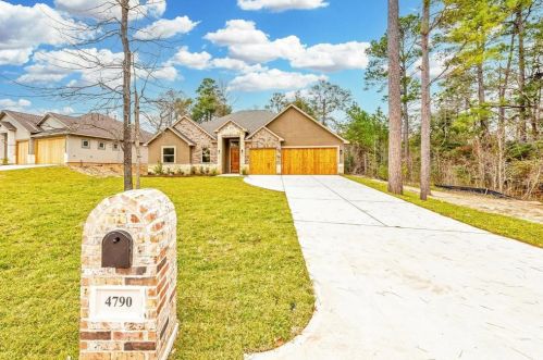 4790 Fork Blvd, Conroe, TX 77304-4998