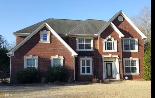 101 Crown Chase Dr, Stockbridge, GA 30281-1592