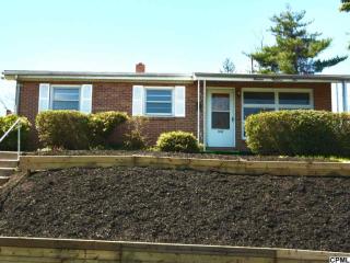 1310 16th St, Harrisburg, PA 17103-1223