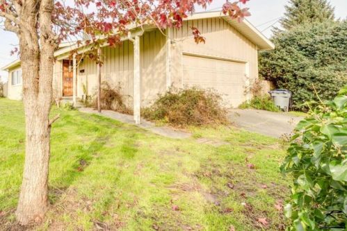 1590 Hilfiker Dr, Arcata, CA 95521-5115