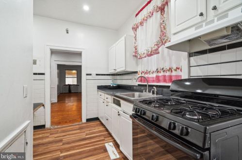 5836 Larchwood Ave, Philadelphia PA 19143-1210 exterior