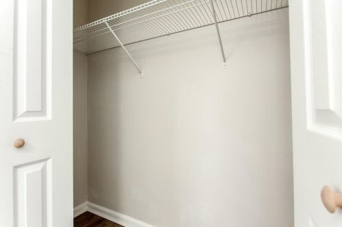 610 Alex Dr, Atlanta GA  30331-4350 exterior