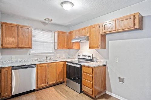 2616 Bomar Ave, Fort Worth TX  76103-2321 exterior