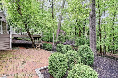 20 Fox Hill Rd, Middletown NJ 07748-2911 exterior