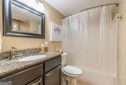 1339 Elizabeth Ln, Atlanta GA  30344-1724 exterior