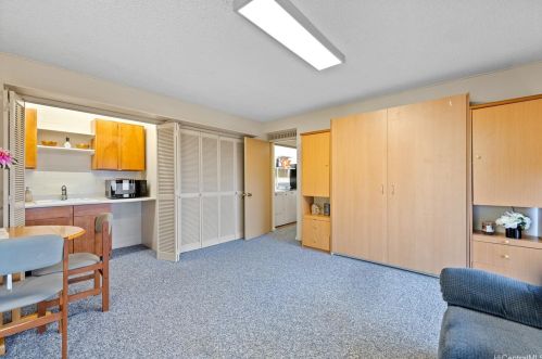 5243 Poola St, Honolulu HI  96821-1554 exterior