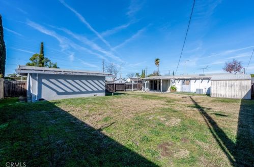 1430 Chalet Ave, Anaheim CA  92802-2147 exterior