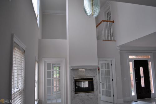 409 Angier Ct, Atlanta GA  30312-1082 exterior