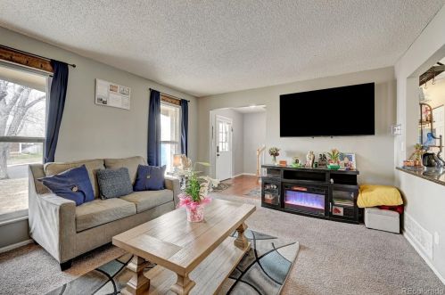 1438 Vaughn Cir, Denver CO  80012-4340 exterior