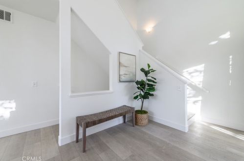 1407 Elmhurst, Irvine CA  92618-4023 exterior