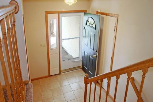 2686 Hydram Ave, Saint Paul MN  55128-4813 exterior